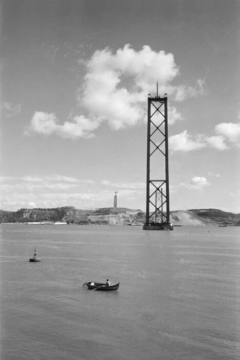 Ponte vista do tejo em 1962